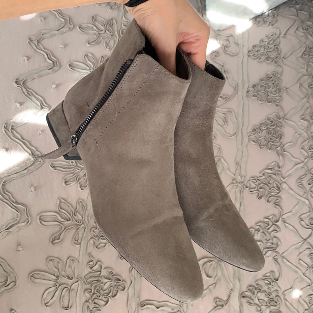 Zara grey suede booties